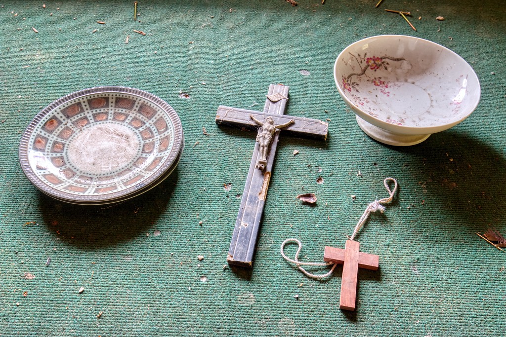 HDR green world greenworld belgie belgique belgium urbex decay verlaten boerderij lost place places kasteeldomein abandoned explorer
